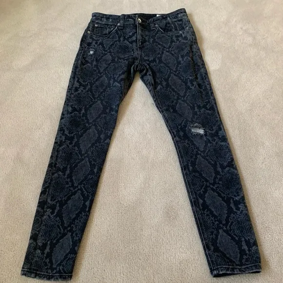 * 🔥HPx2🔥* Rag &amp; Bone Skinny Jeans, Gray, Snake Print, 26