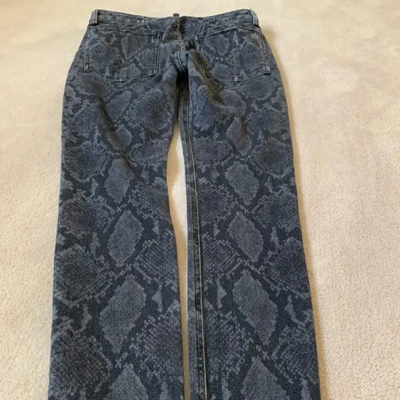 * 🔥HPx2🔥* Rag &amp; Bone Skinny Jeans, Gray, Snake Print, 26