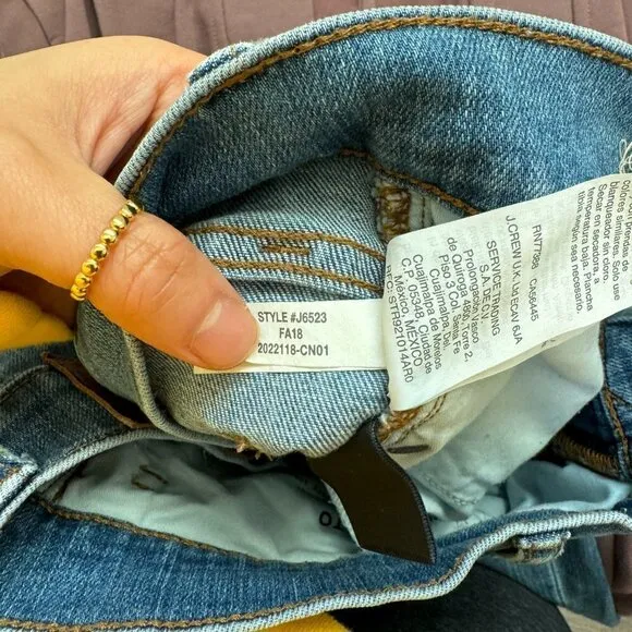 🦋 MADEWELL 9&quot; Mid-Rise Skinny Jeans in Frankie Wash Torn Edition Size 29