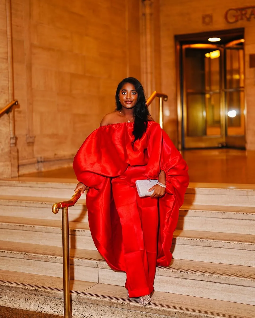 2-piece Kese red cape high low and wide leg pant set