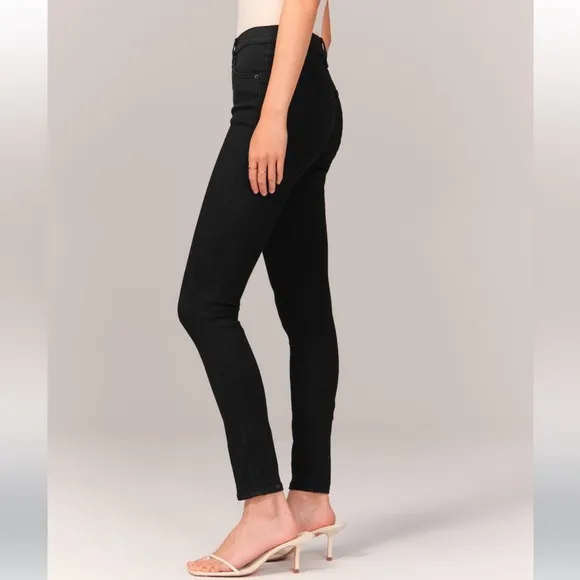 A&amp;F Women’s High Rise Super Skinny Jeans - NWOT