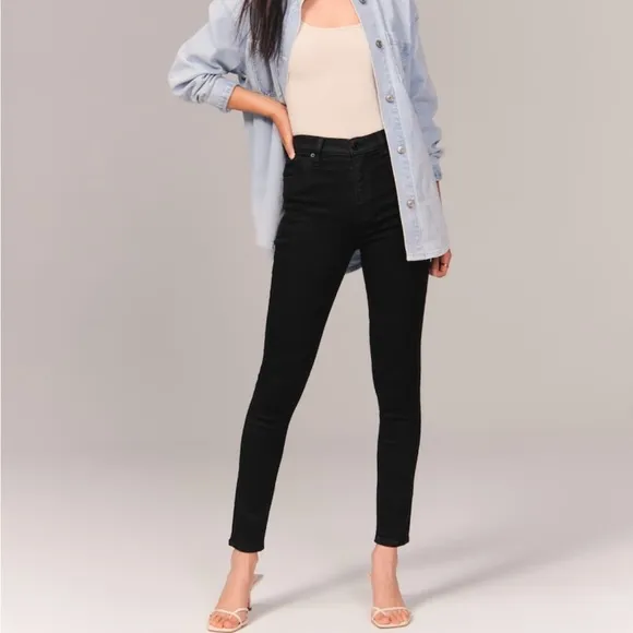 A&amp;F Women’s High Rise Super Skinny Jeans - NWOT