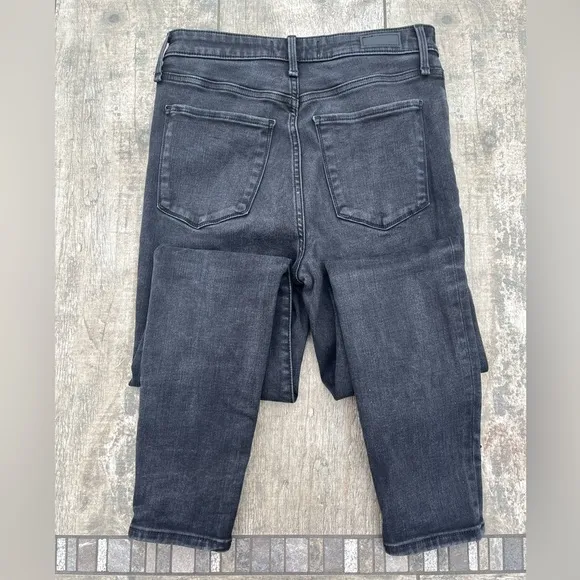 A&amp;F Women’s High Rise Super Skinny Jeans - NWOT
