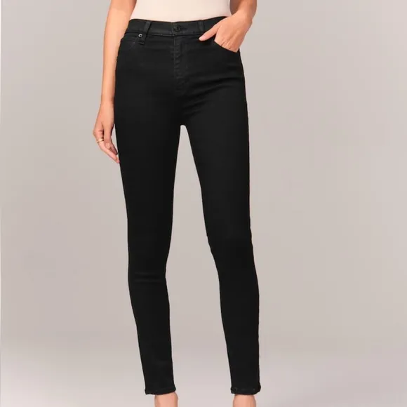 A&amp;F Women’s High Rise Super Skinny Jeans - NWOT