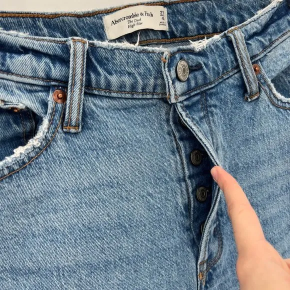 Abercrombie &amp; Fitch Size 27/4 Short The Dad High Rise Jeans Distressed Denim