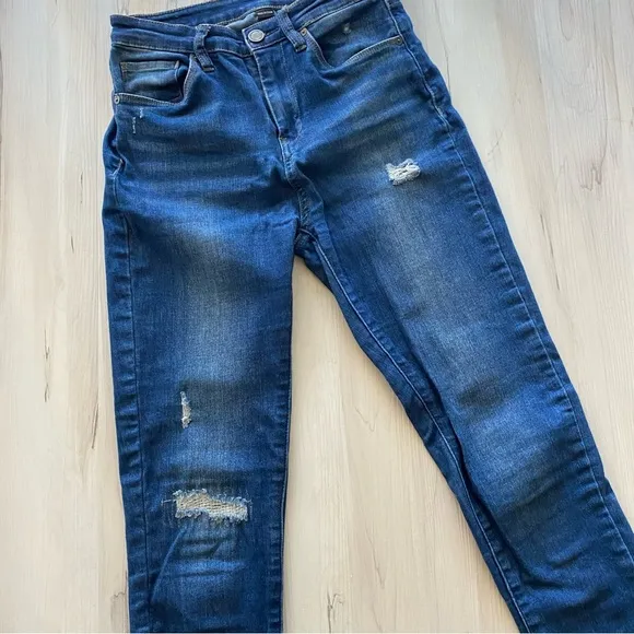 Blank NYC Women’s Skinny High Rise Ripped Jeans The Great Jones