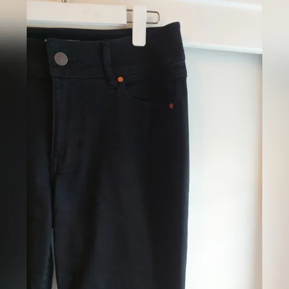 CAbi Cinched Skinny Jeans Black New no tags classic casual 14