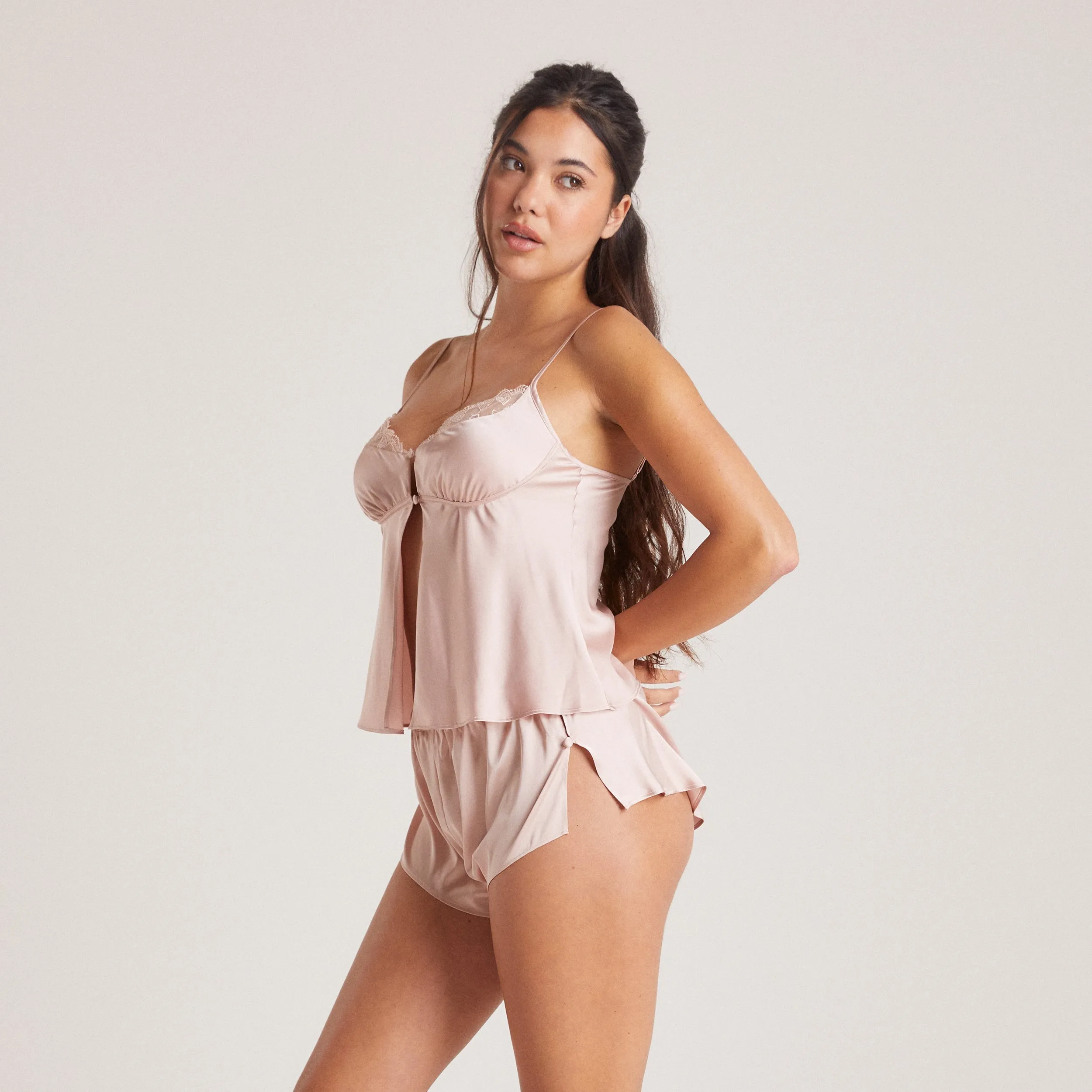 Caraco Satiné à Nœuds - Rose Clair