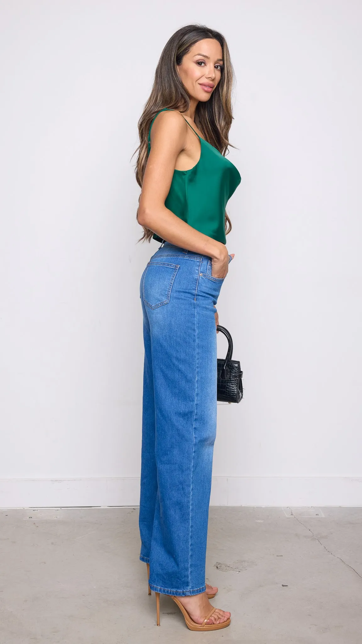 Chrissie Top