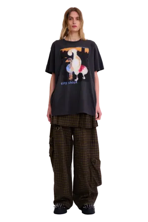 CITY CHICK GRAPHIC TEE