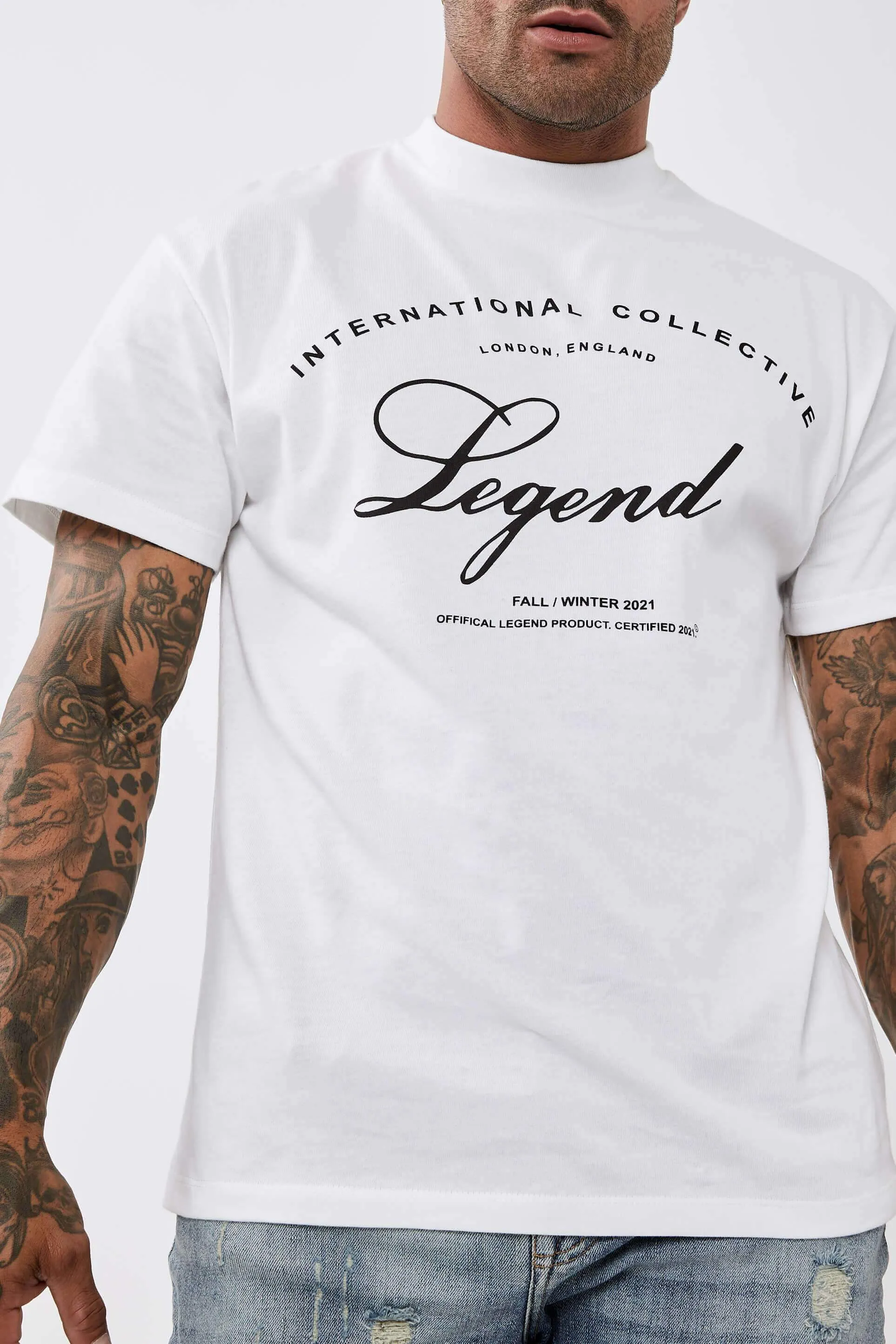 COLLECTIVE PRINT OVERSIZED T-SHIRT - WHITE