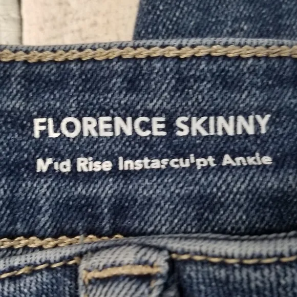 DL1961 Florence Skinny Jeans
