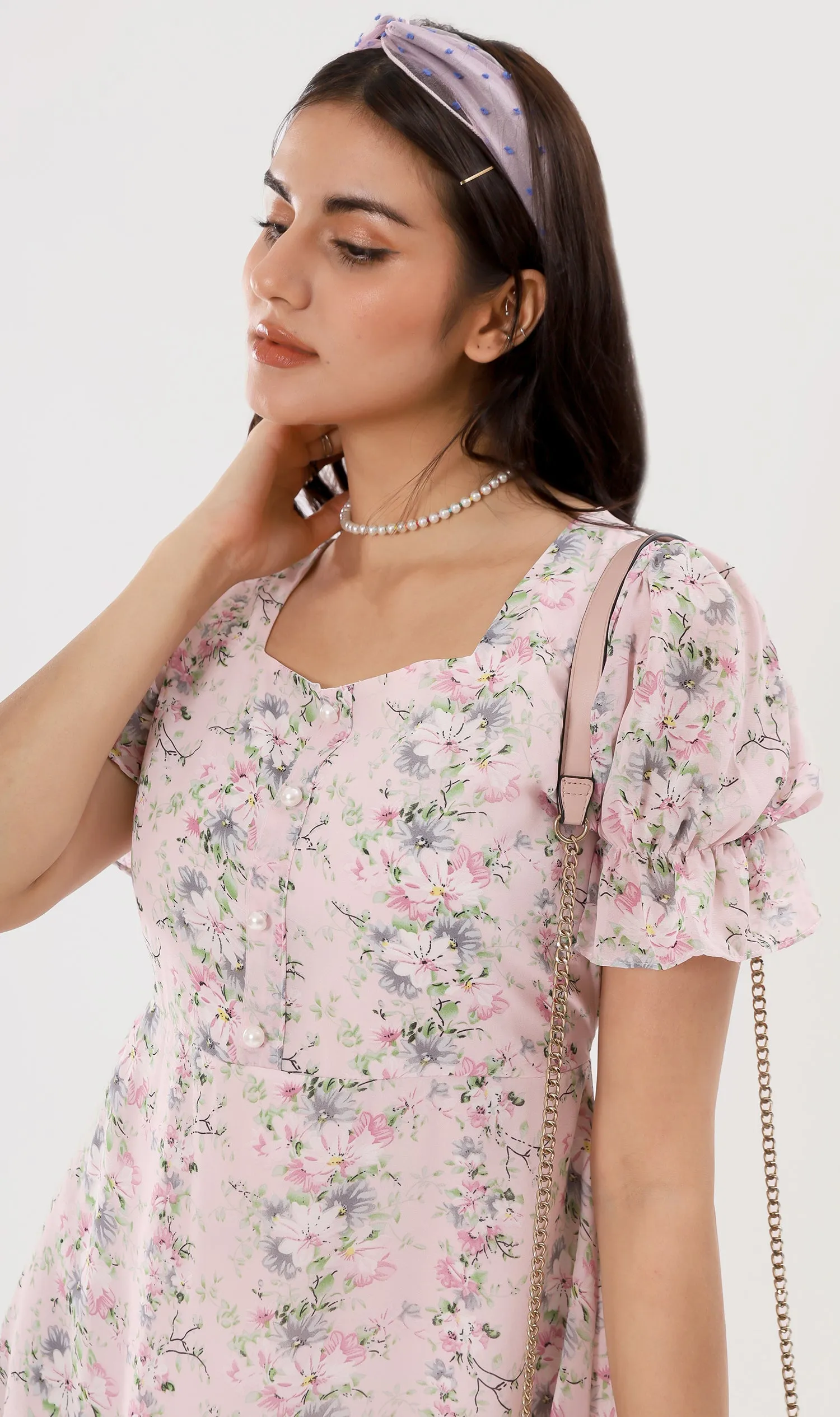 ELODIE Buttoned Puff-Sleeve Dress