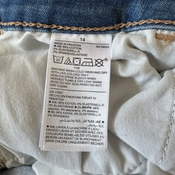 EUC Old Navy Rockstar Medium Wash Skinny Jeans with Rips, High Rise, Size 14
