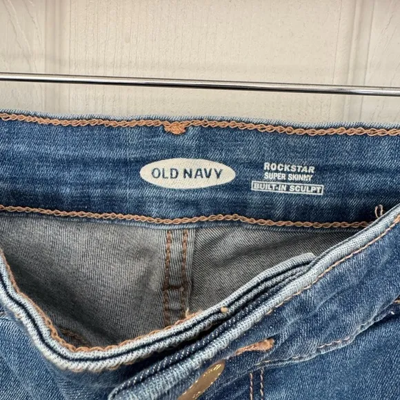 EUC Old Navy Rockstar Medium Wash Skinny Jeans with Rips, High Rise, Size 14