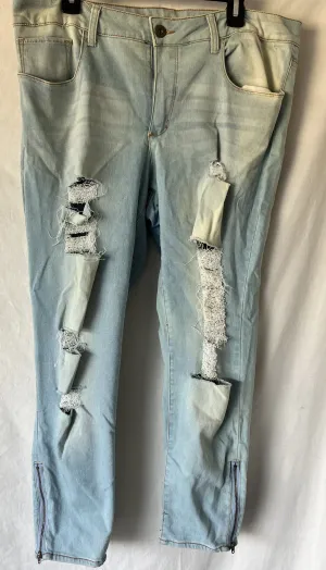 Faded Glory Ankle Jeans, Ripped, Size 18