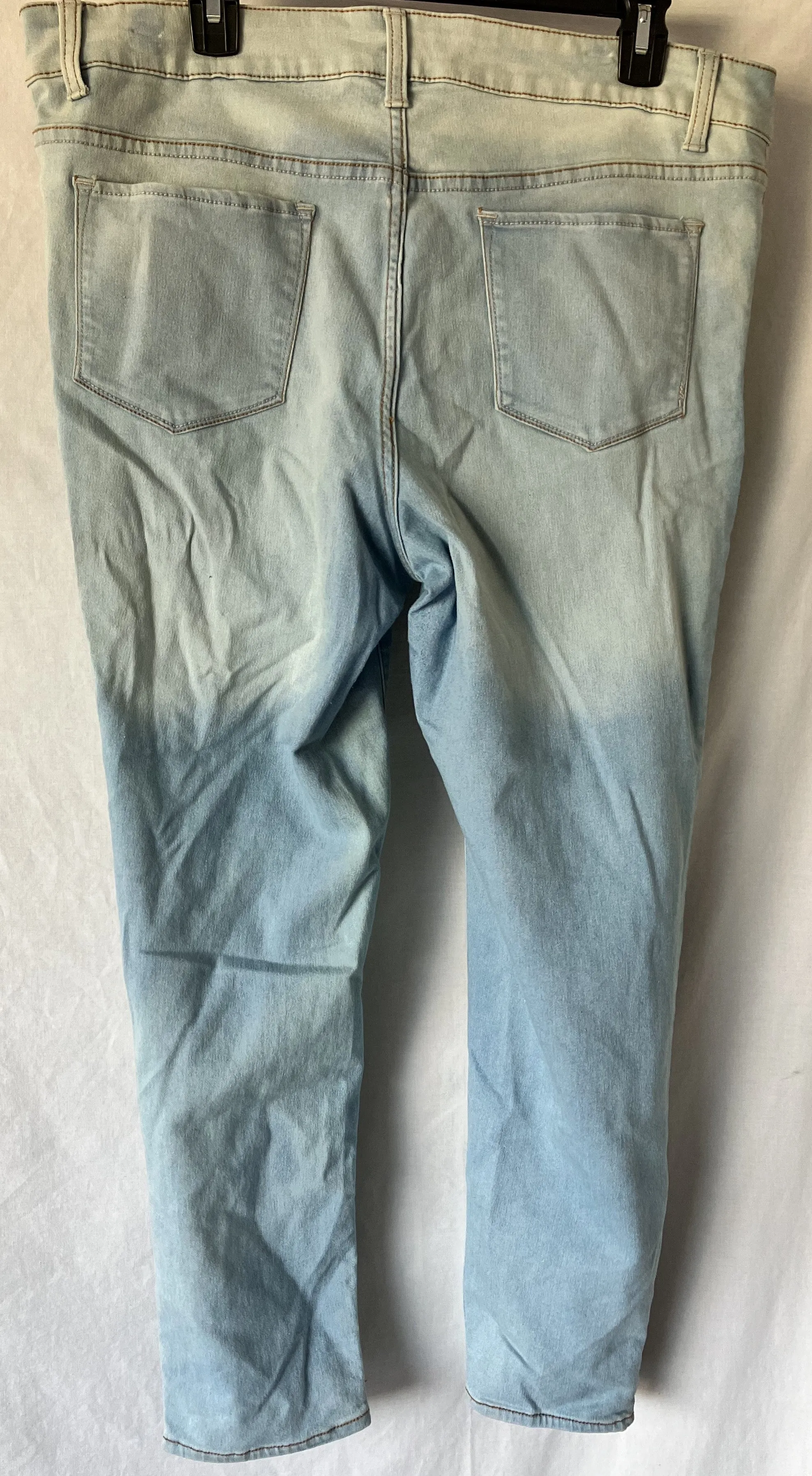 Faded Glory Ankle Jeans, Ripped, Size 18
