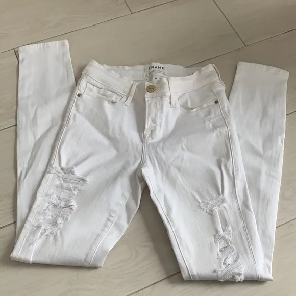 Frame Le Skinny De Jeanne ripped white jeans