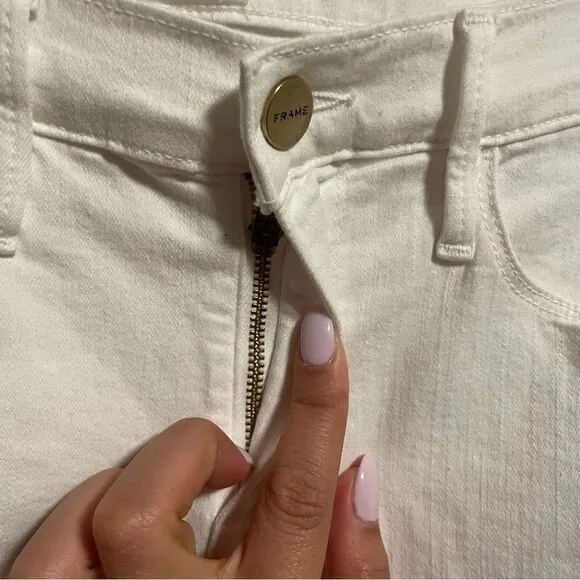 Frame Le Skinny De Jeanne Flounce Flare Jeans Mid Rise White- Size 27