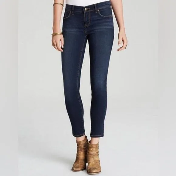 Free People y2k style skinny jeans dark wash size 26