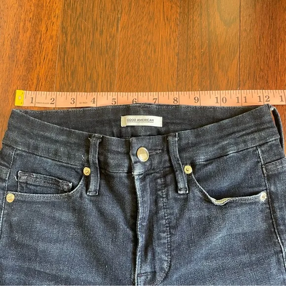 Good American Good Legs Skinny Jeans in Blue 224 Dark Blue Wash Size 0/25