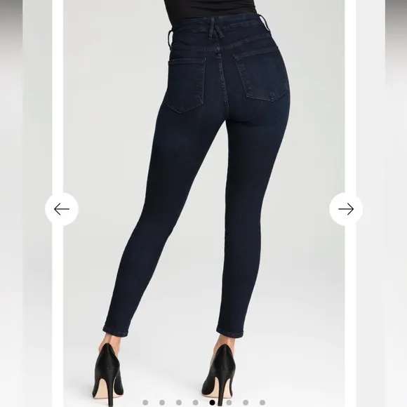Good American Good Legs Skinny Jeans in Blue 224 Dark Blue Wash Size 0/25