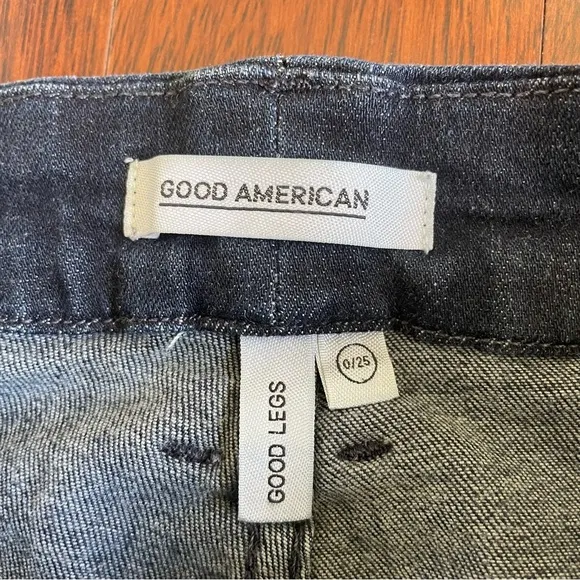 Good American Good Legs Skinny Jeans in Blue 224 Dark Blue Wash Size 0/25