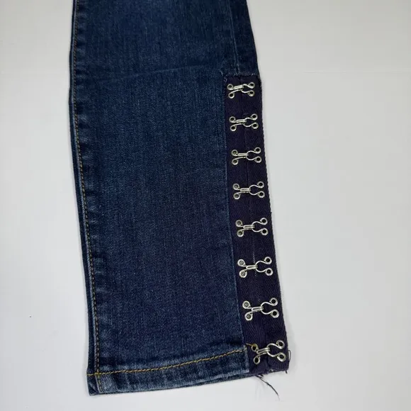 Good American | High Rise Skinny Good waste Eye hook Jeans Size 0/24 women’s