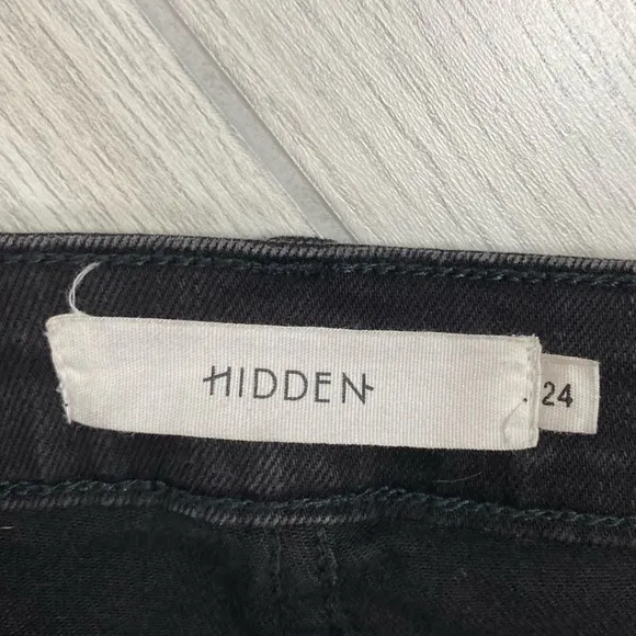 Hidden | Black Floral Embroidered Raw Hem Skinny Jeans Size 24