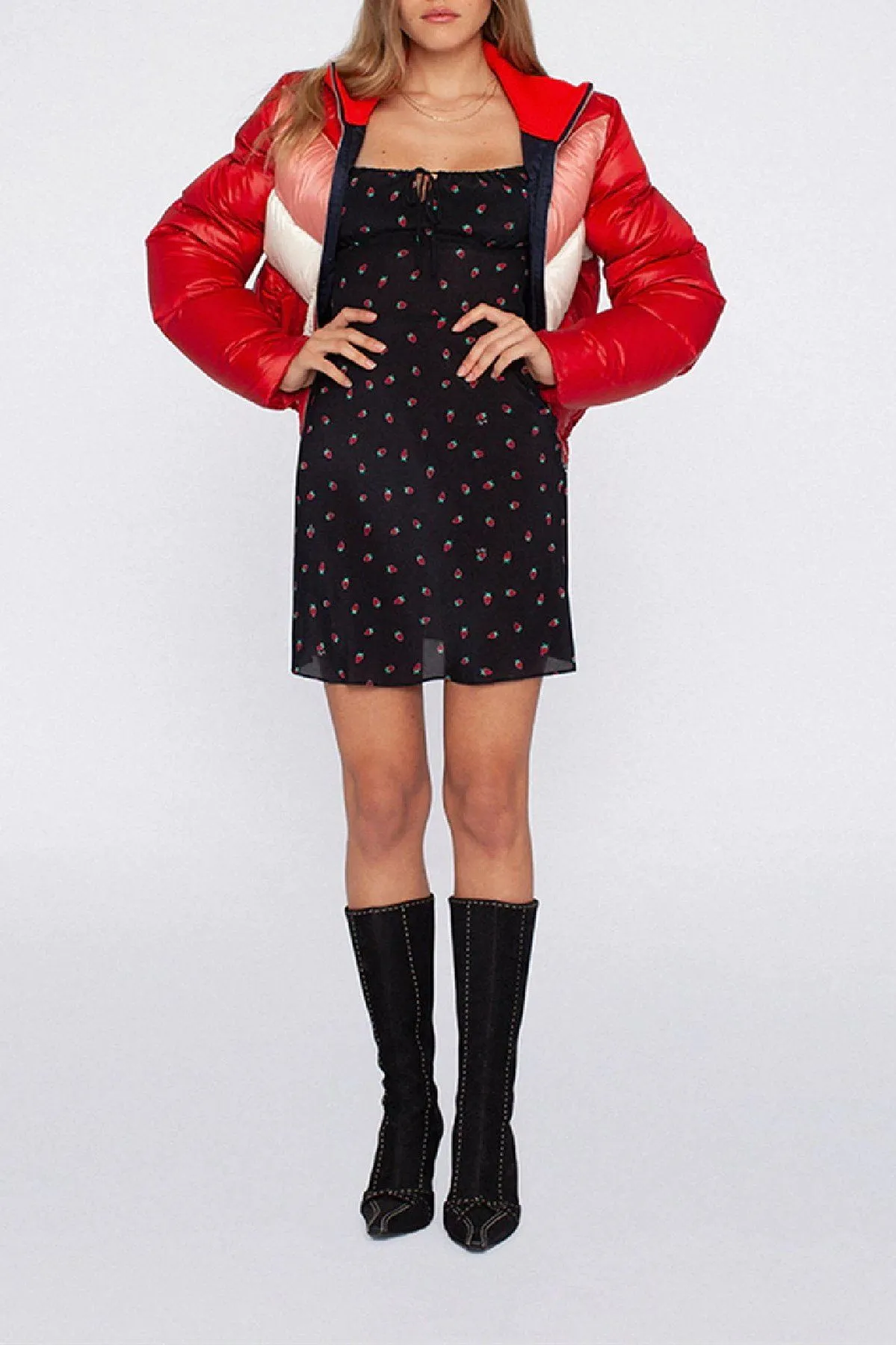Inez in Black Strawberry