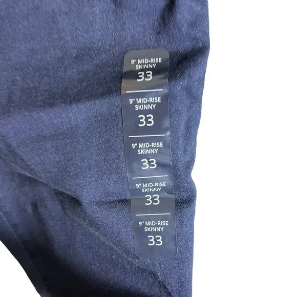J. Crew Dark Wash 9&quot; Mid Rise Signature Stretch  Skinny Jeans, NWT, Size 33