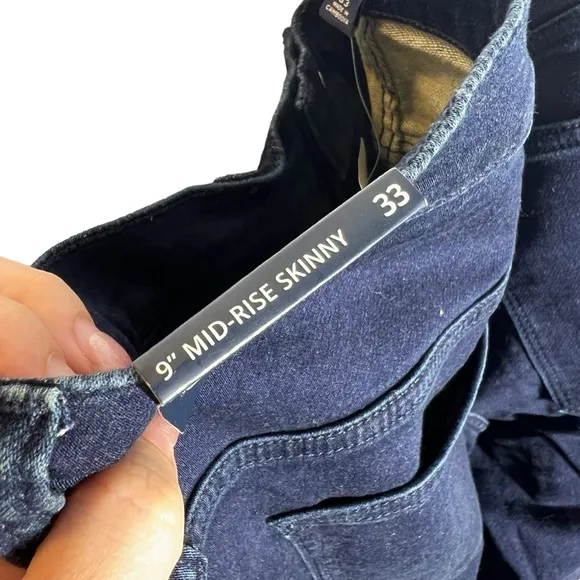 J. Crew Dark Wash 9&quot; Mid Rise Signature Stretch  Skinny Jeans, NWT, Size 33