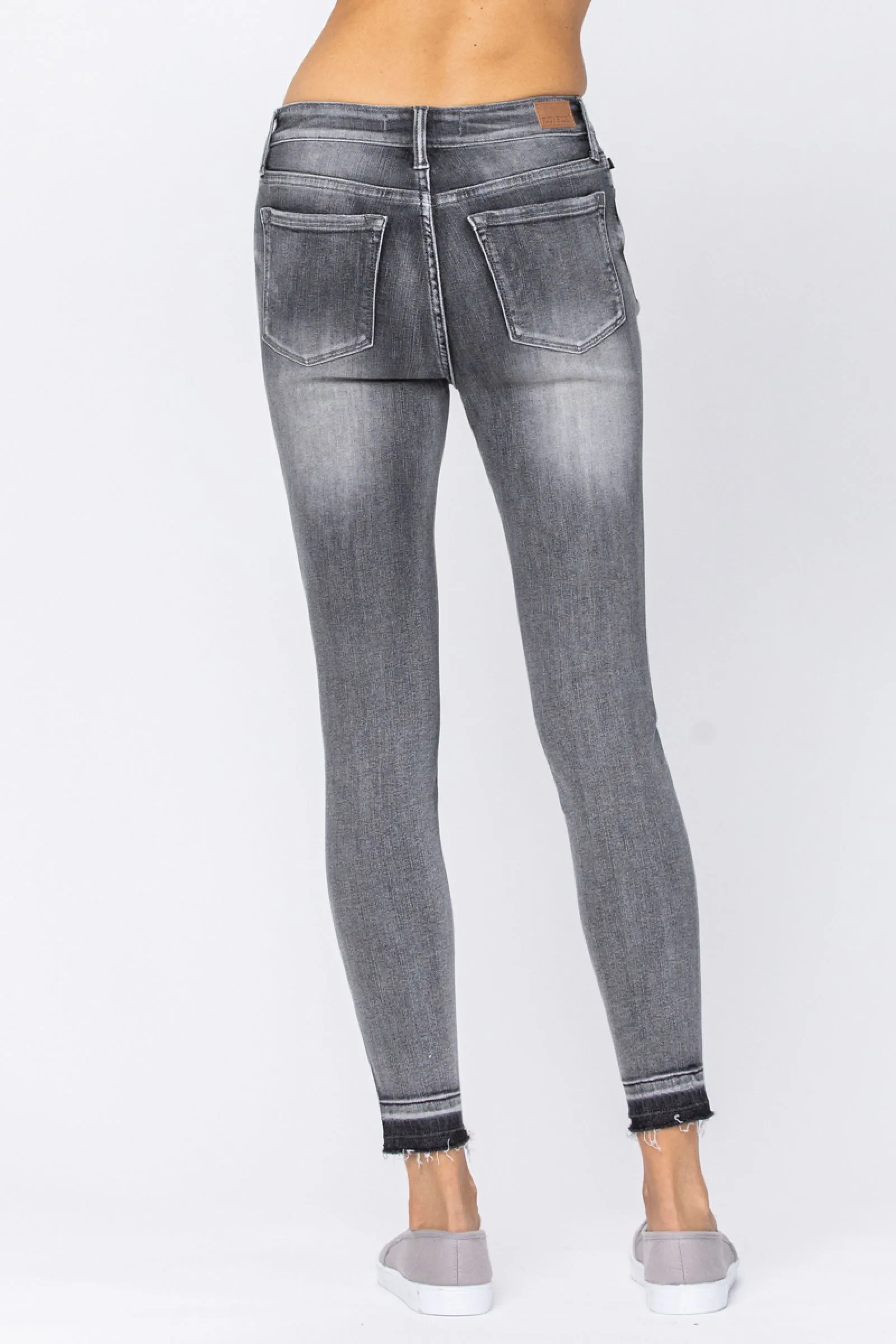 Judy Blue Gray Sanded Skinny Jeans