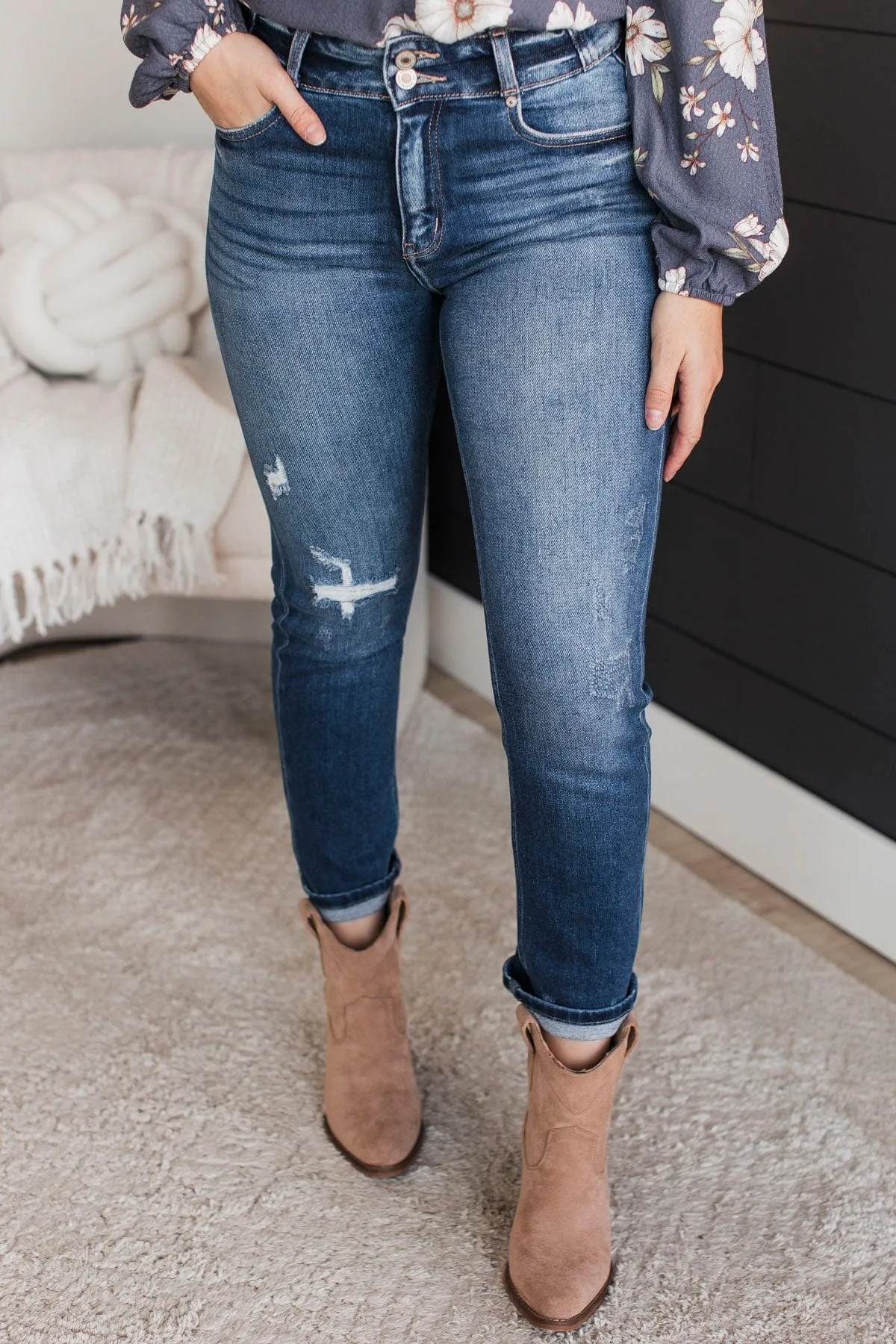 KanCan Skinny Straight Jeans- Posey Wash
