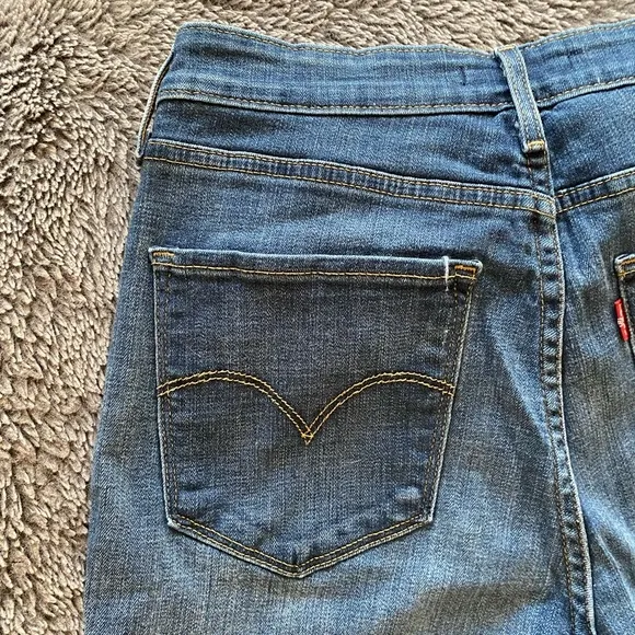 LEVI’S 721 Women’s Skinny Jeans