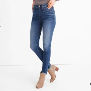 Madewell 10” High Riser Skinny skinny jeans raw hem medium wash size 25