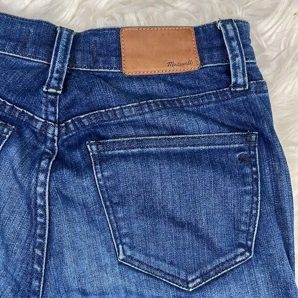 Madewell 10” High Riser Skinny skinny jeans raw hem medium wash size 25