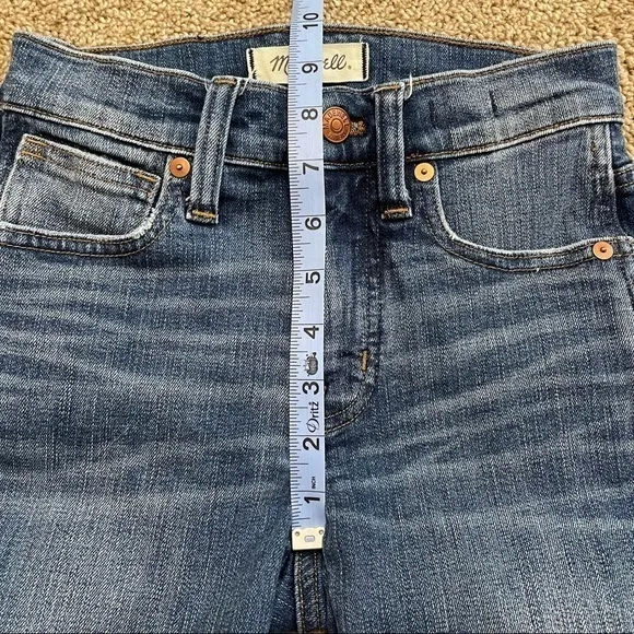 Madewell 9&quot; High-Rise‎ Skinny Jeans in York Wash Rip and Repair Edition S…