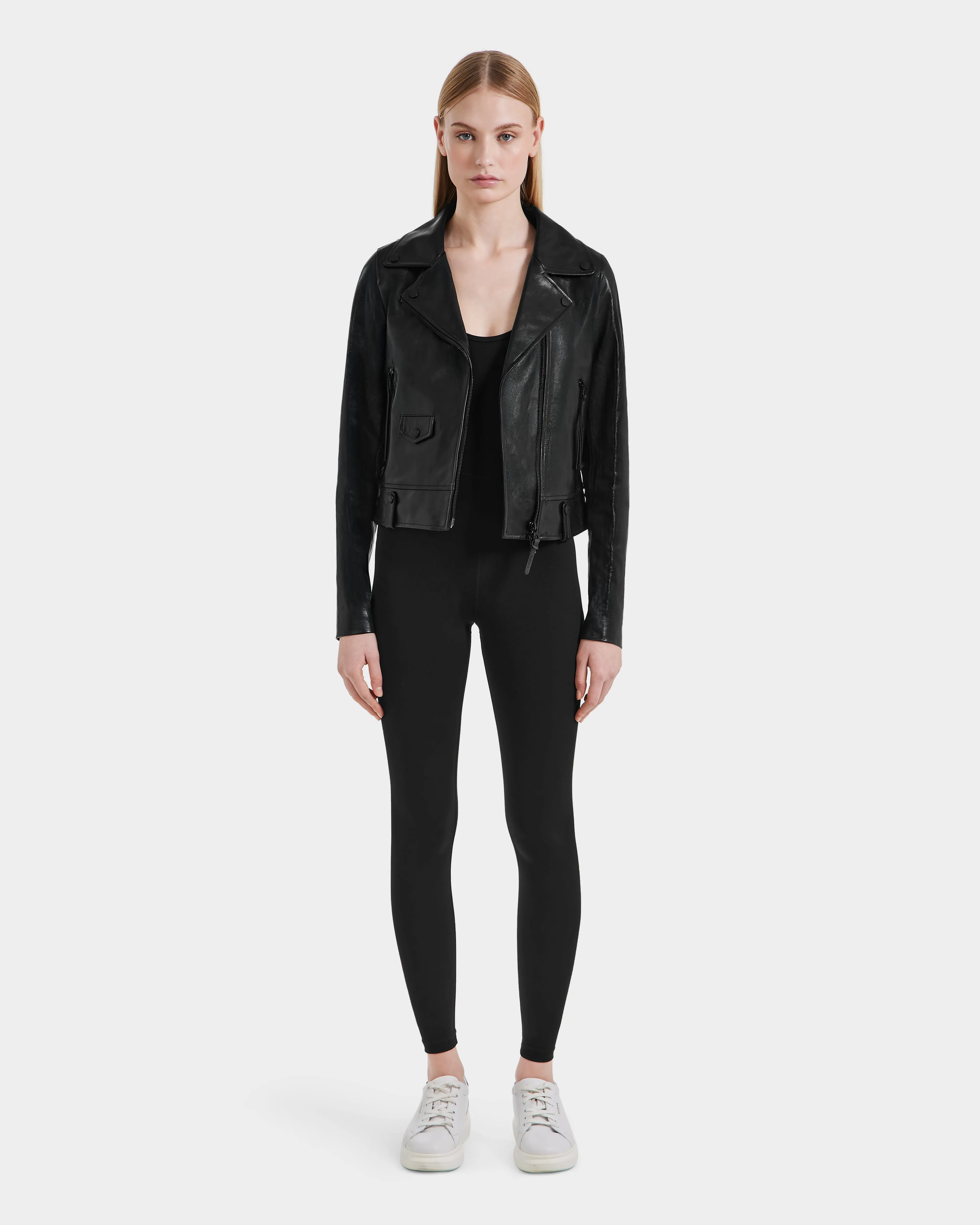 MALAK - 8124821 Black
