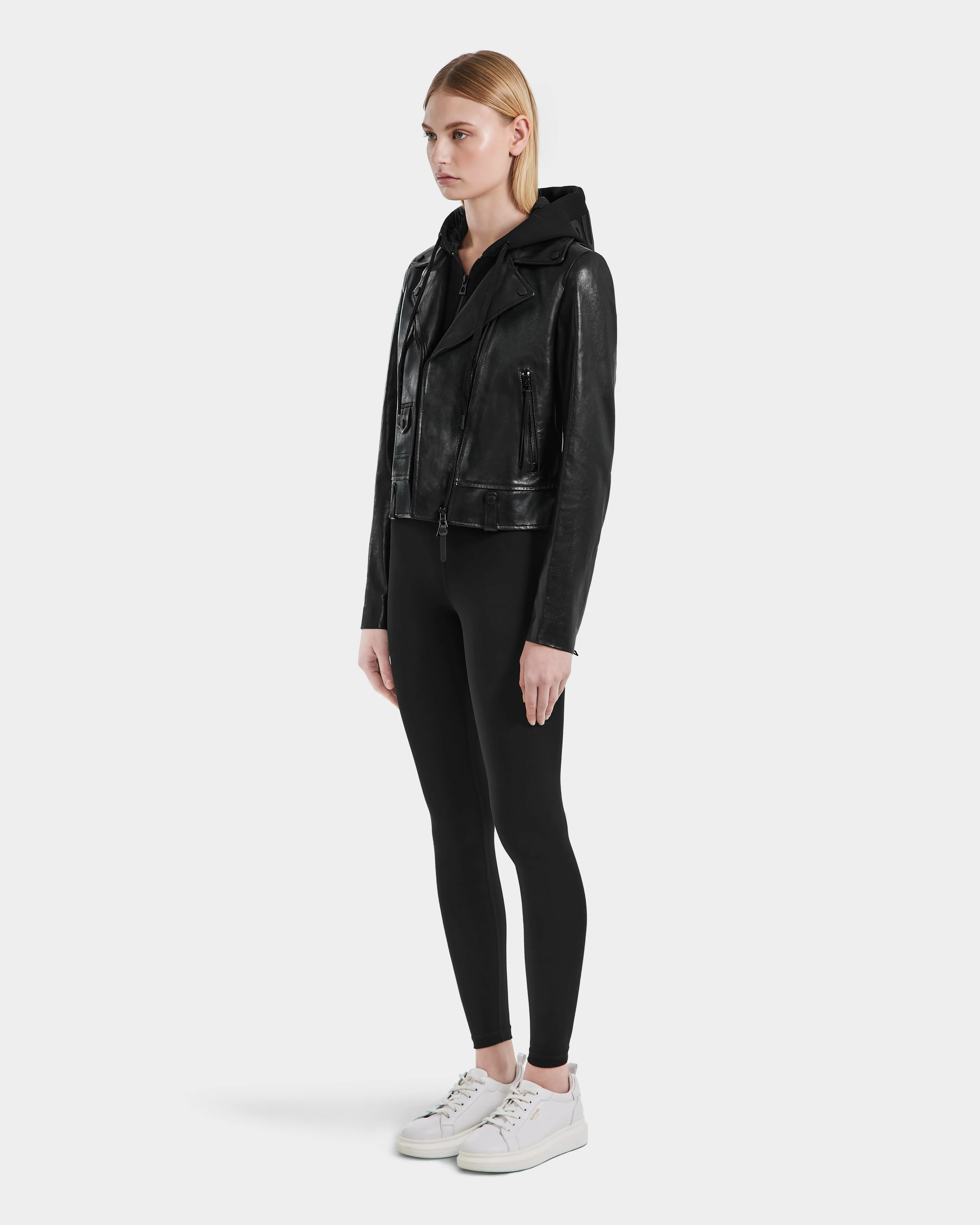 MALAK - 8124821 Black