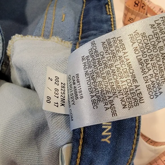 Michael Kors Izzy Skinny Jeans Size 2 NWT! MEDIUM Wash