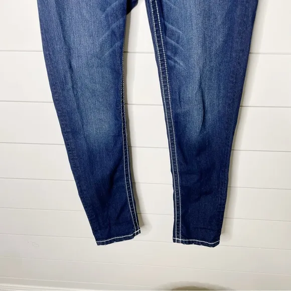Miss Me Mid Rise Embroidered Sequin Pocket Ankle Skinny Jeans Dark Wash Size 29