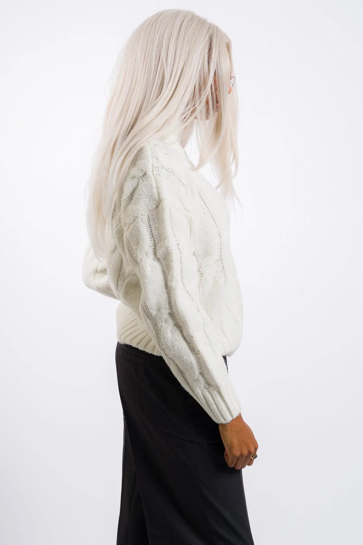 Nia Fiji Knit Sweater - Ivory