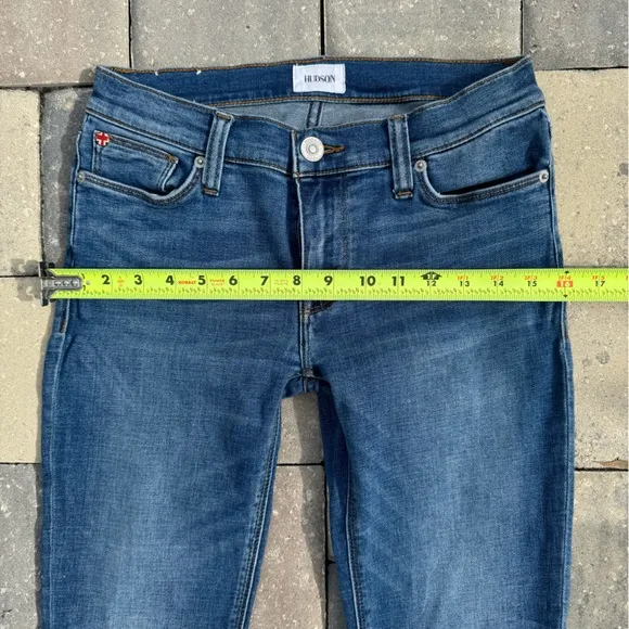 NWOT Hudson Jeans Krista Super Skinny Size 27