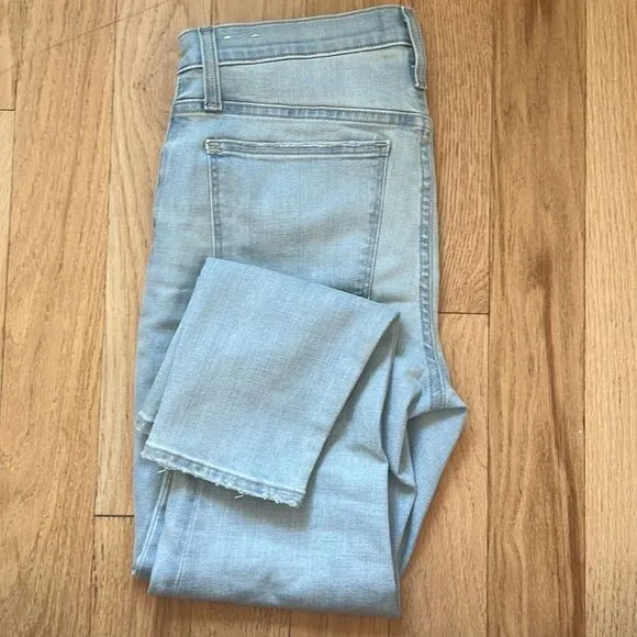 NWOT: Madewell Jeans | Skinny Mid-Rise Crop | Size 28 | Light Blue