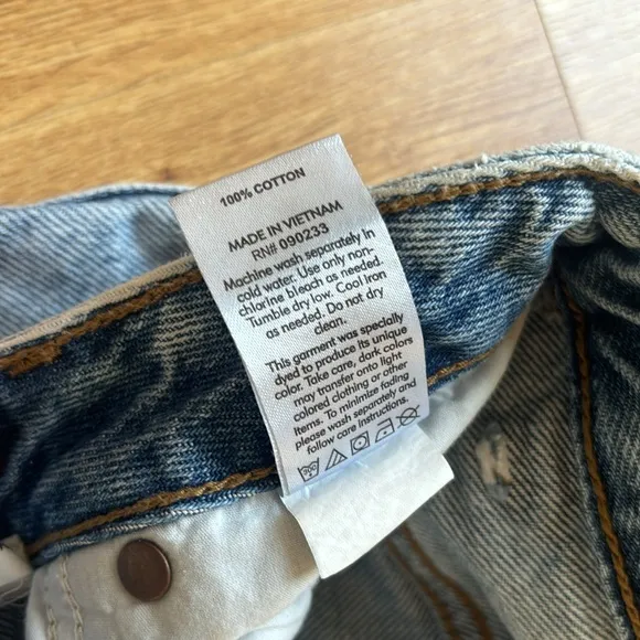 Pacsun 90s Boyfriend Ripped Jeans