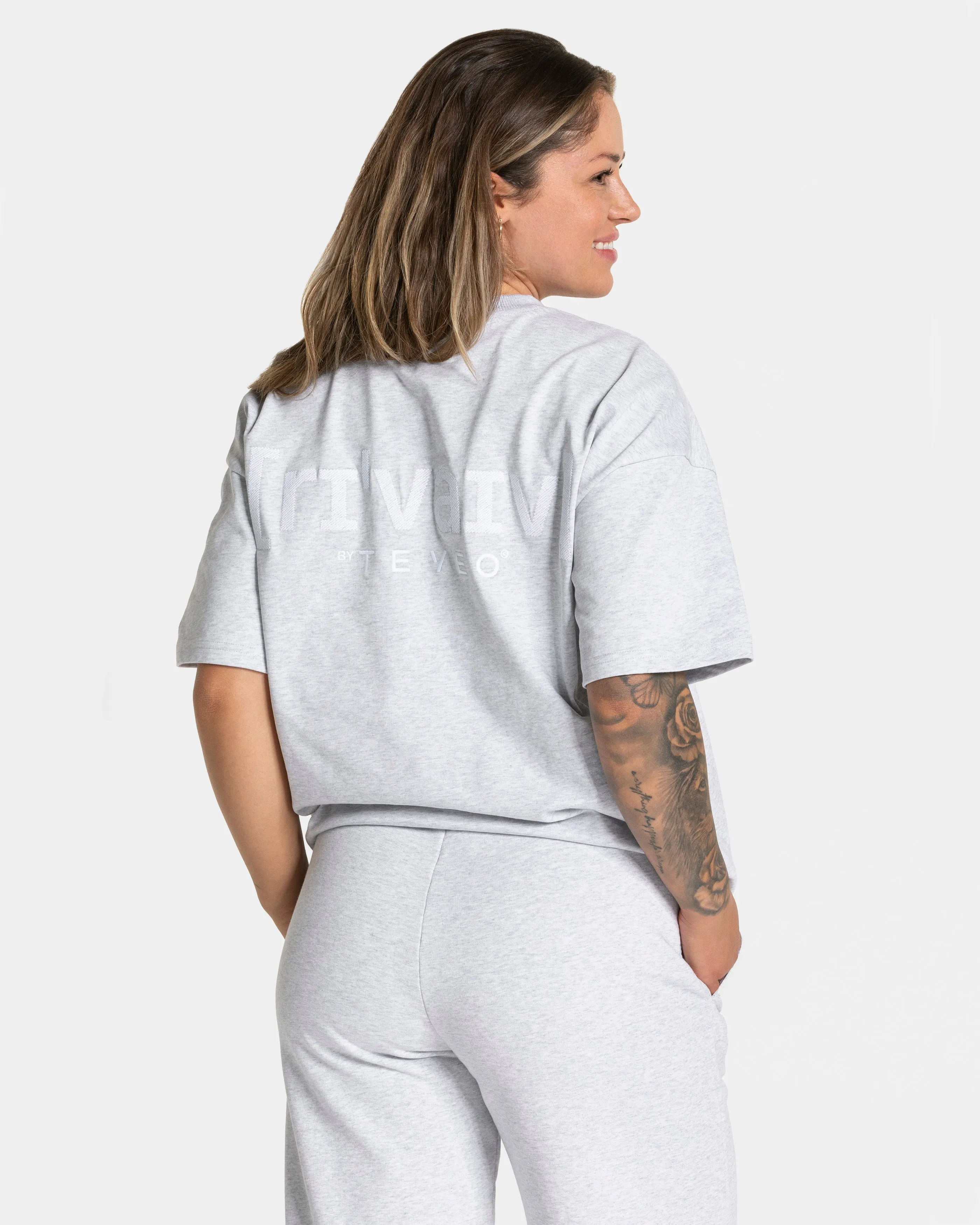 RI’VAIV Oversized T-Shirt Women "Hellgrau"