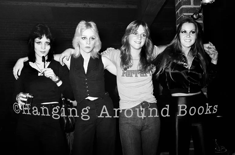 SCHOOL'S OUT 1976-77: THE RUNAWAYS IN THE UK