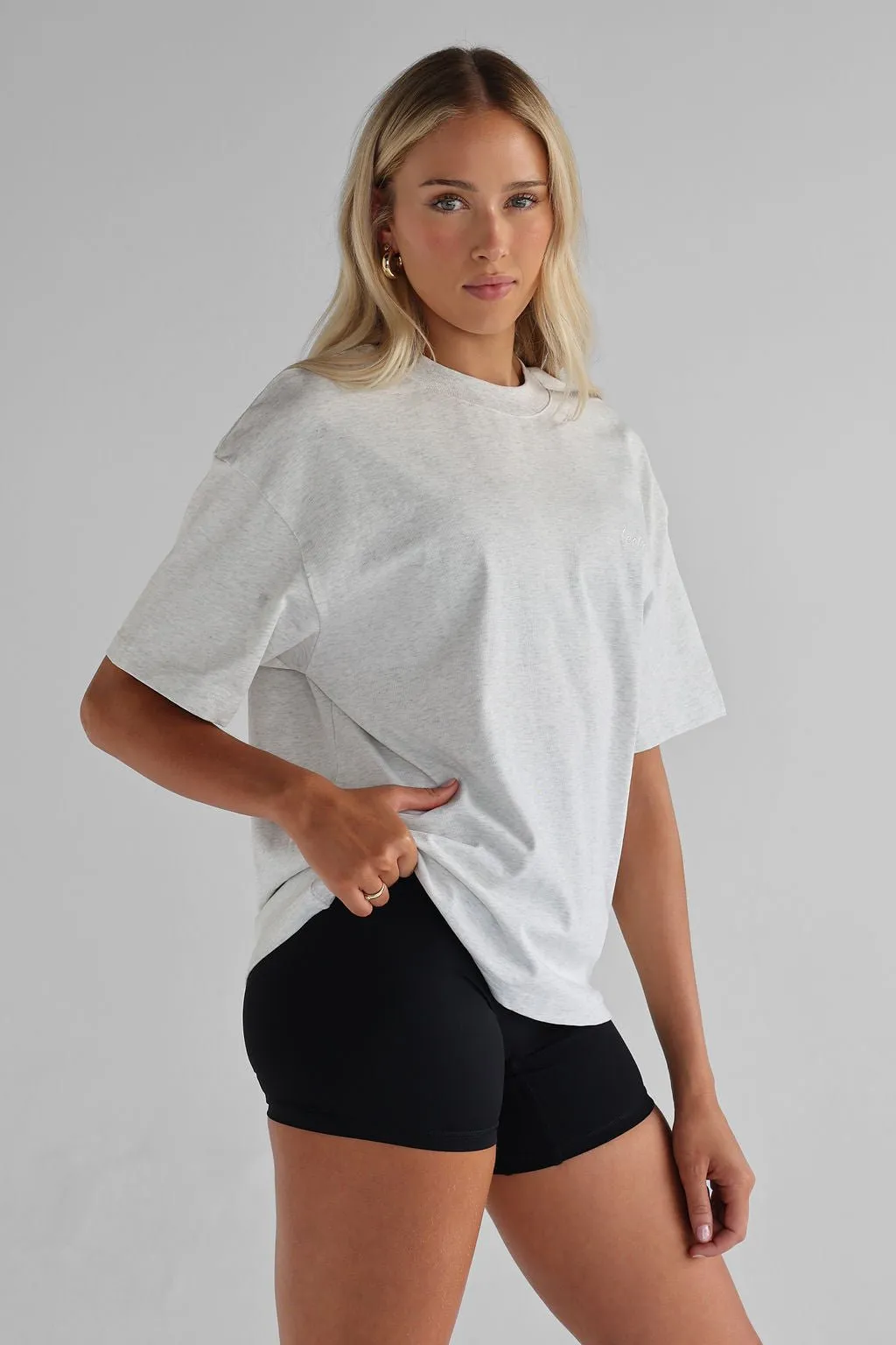 Signature Boyfriend Tee - Oatmeal