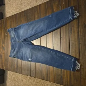 Spanx Distressed Skinny Jeans Size Medium